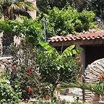 בית נופש Val D'azur 2, With Pool, Sea View, Parking לה קיוטאט